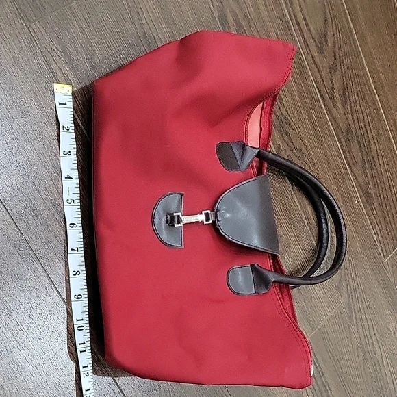 Source Unknown Vibrant Red Tote with Black Details - Picture 4 of 9